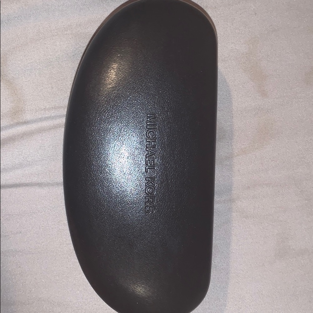 Michael kors sunglass case & dust rag